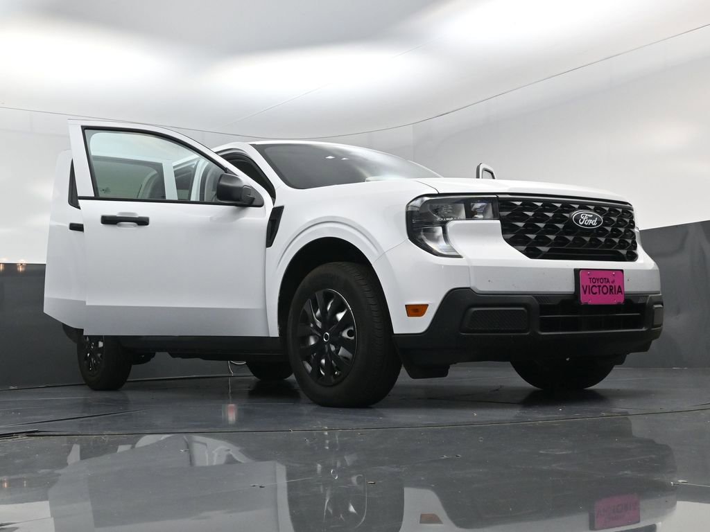 Used 2025 Ford Maverick XL FWD image 26