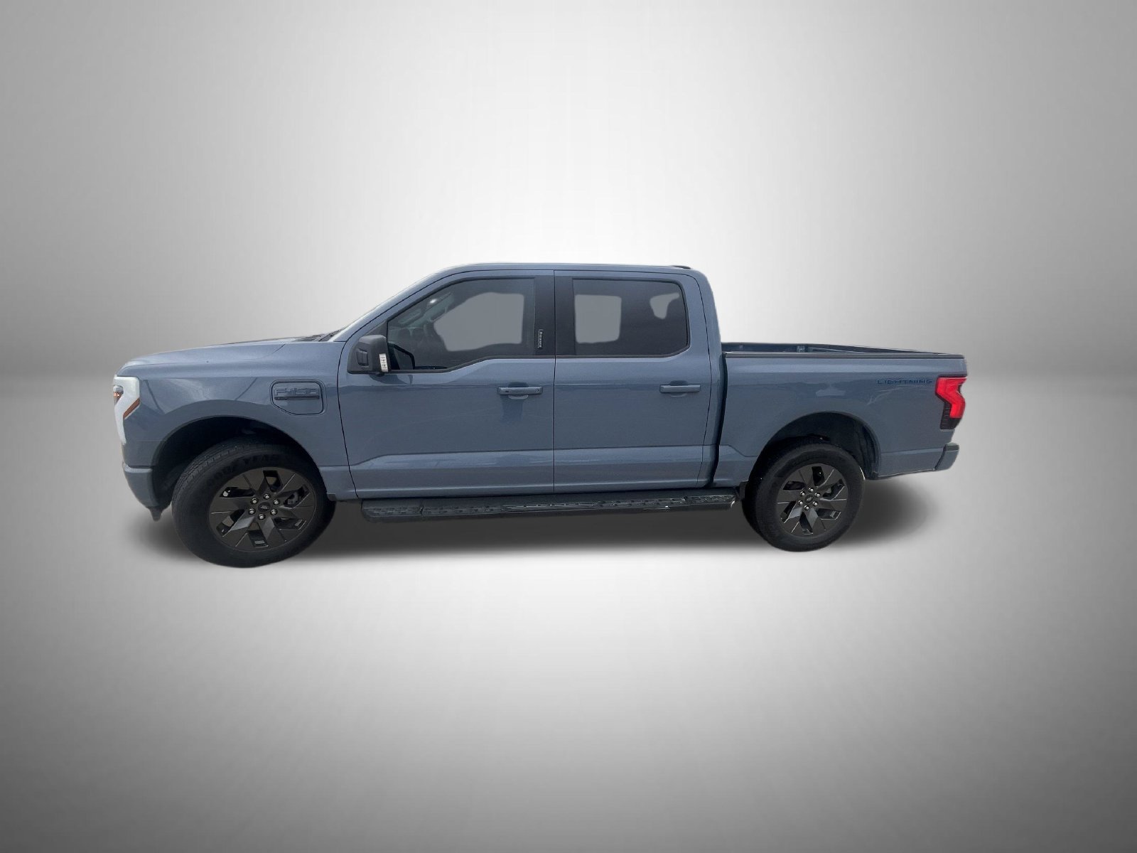 Used 2023 Ford F150 Lightning XLT w/ Equipment Group 312A High AWD/4WD image 4