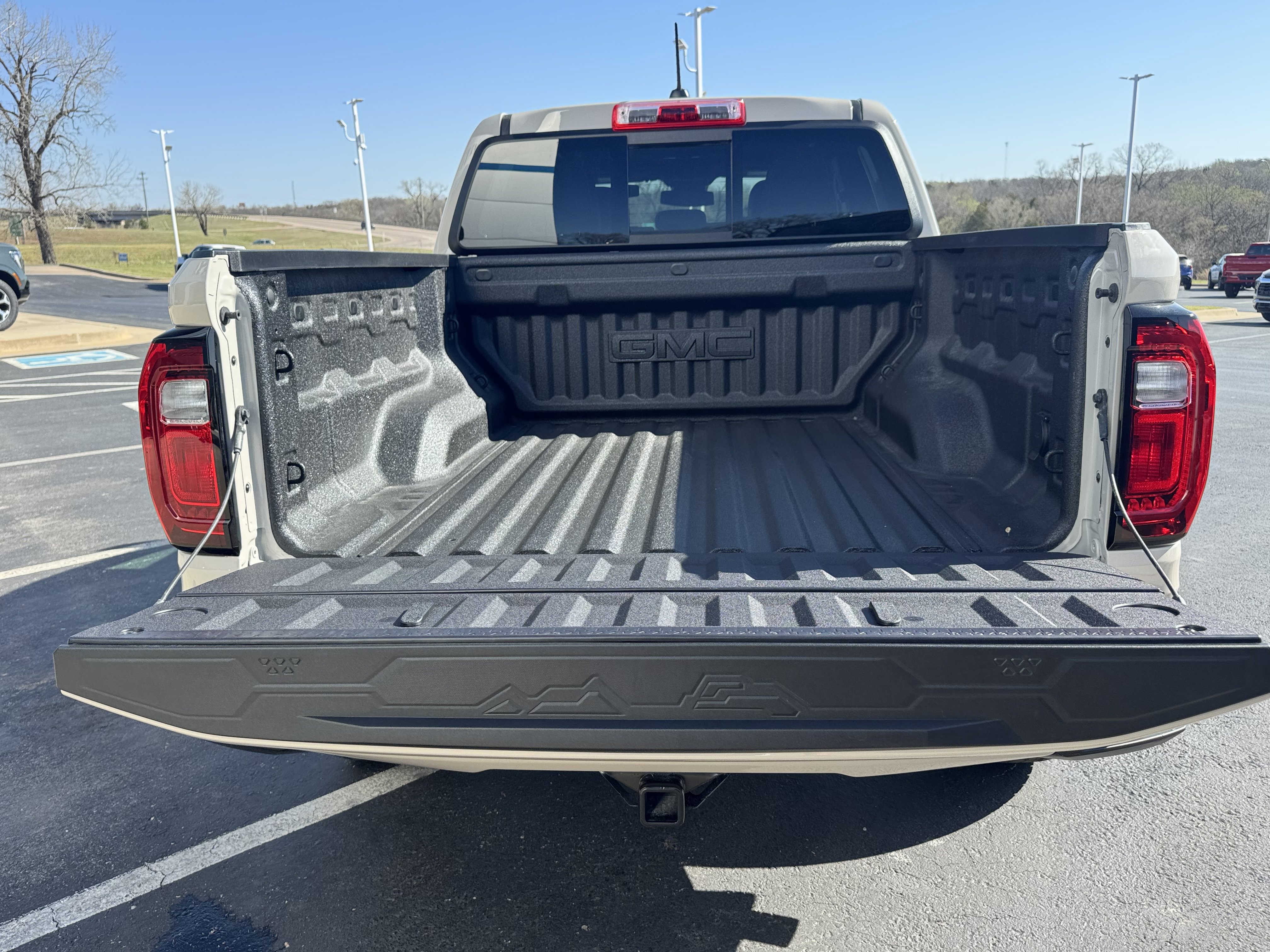 New 2026 GMC Canyon AT4 w/ Technology Plus Package image 5