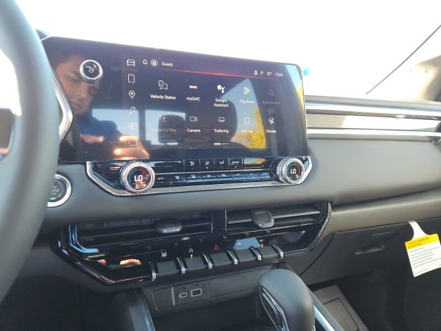 New 2026 GMC Canyon Elevation w/ Convenience Package image 31