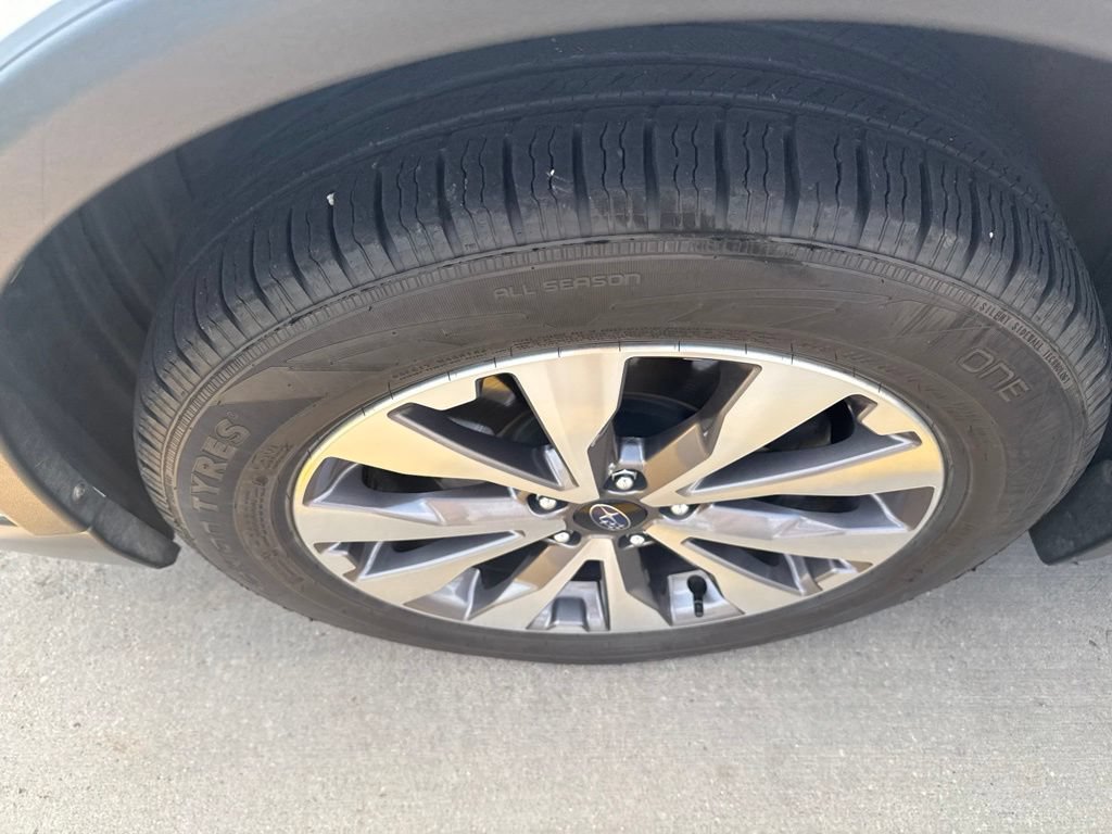 Used 2019 Subaru Outback 2.5i Touring w/ Protection Package #1 AWD/4WD image 11
