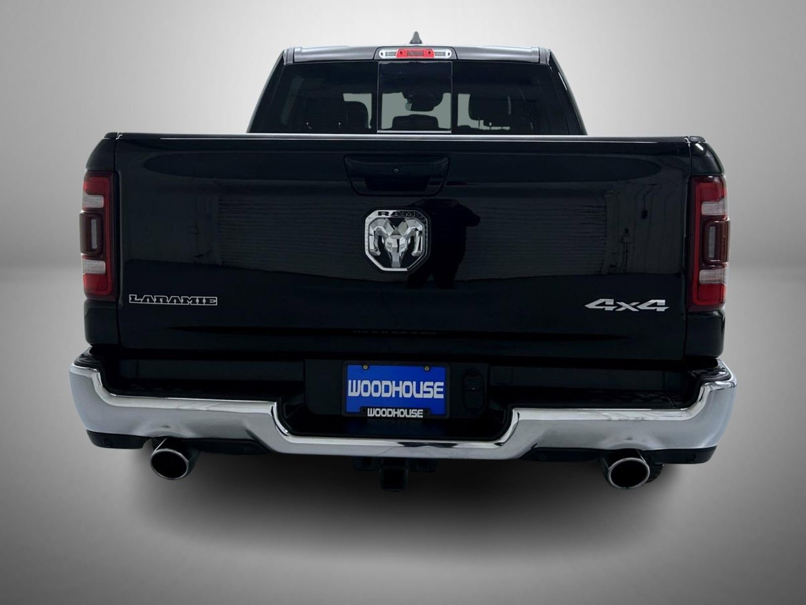 Used 2023 RAM 1500 Laramie AWD/4WD image 6