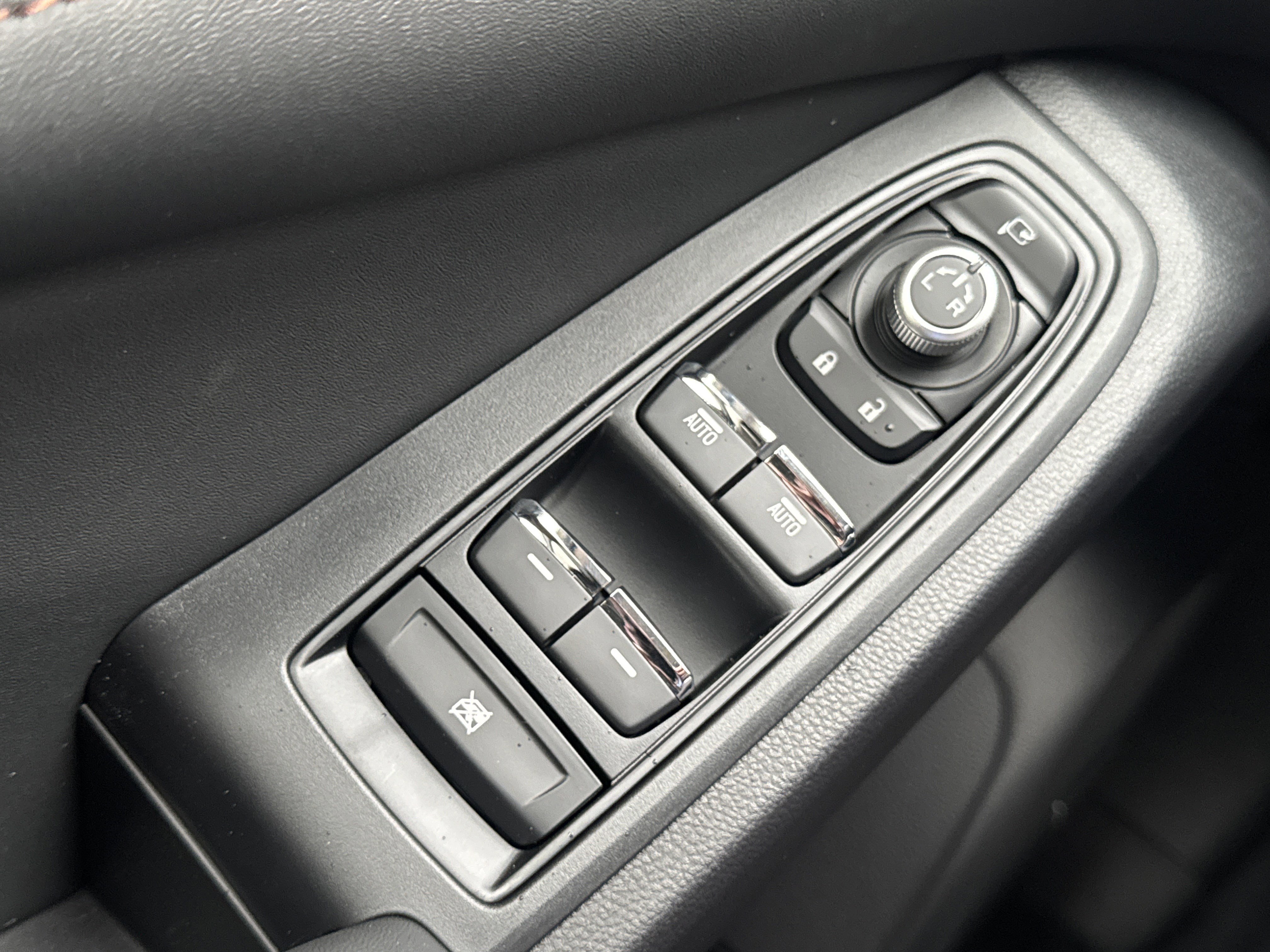 New 2026 Subaru Ascent Limited Bronze image 24