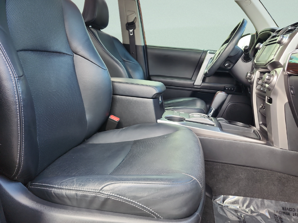 Used 2015 Toyota 4Runner Limited RWD image 20