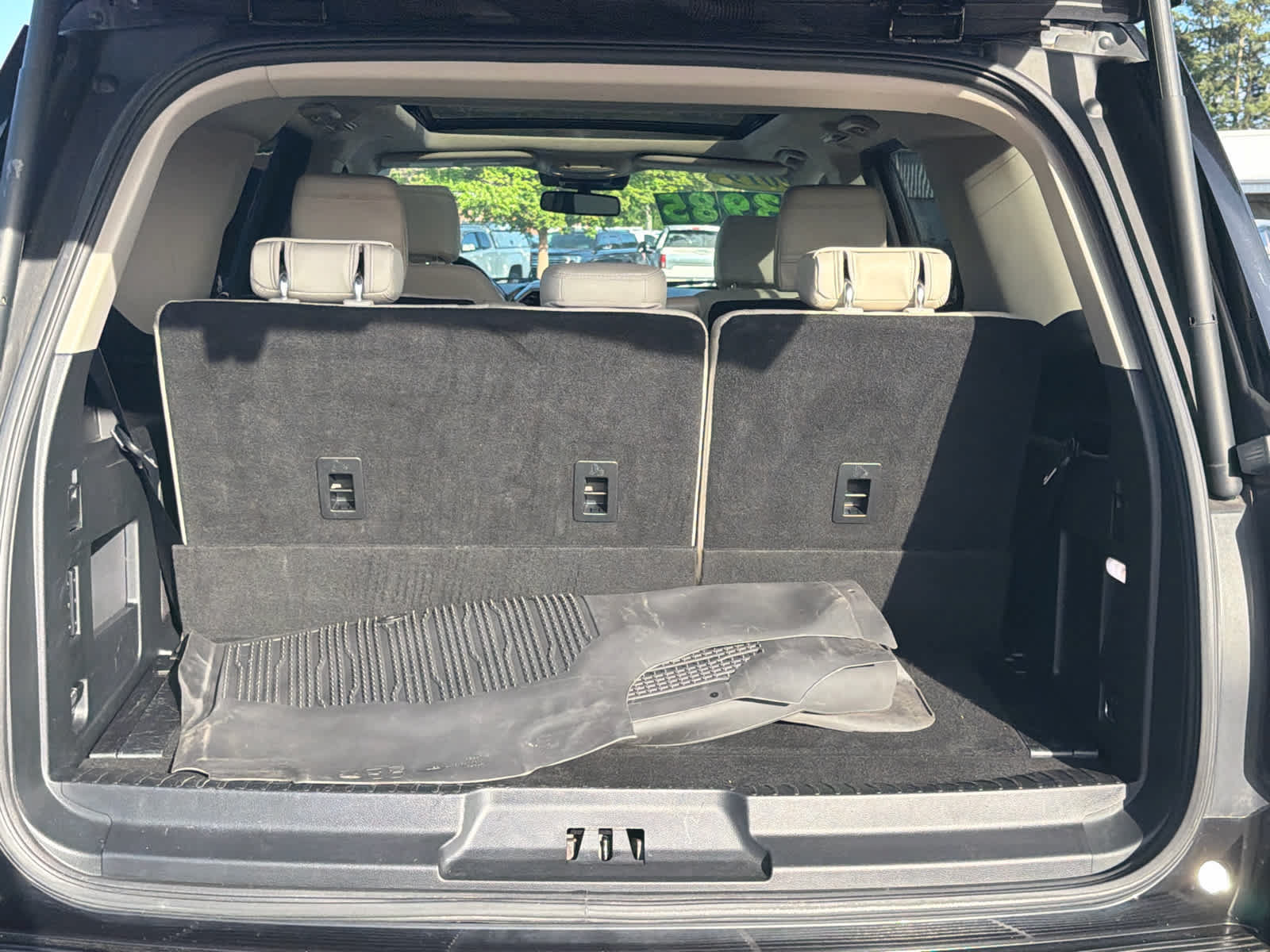 Used 2019 Ford Expedition Platinum AWD/4WD image 12
