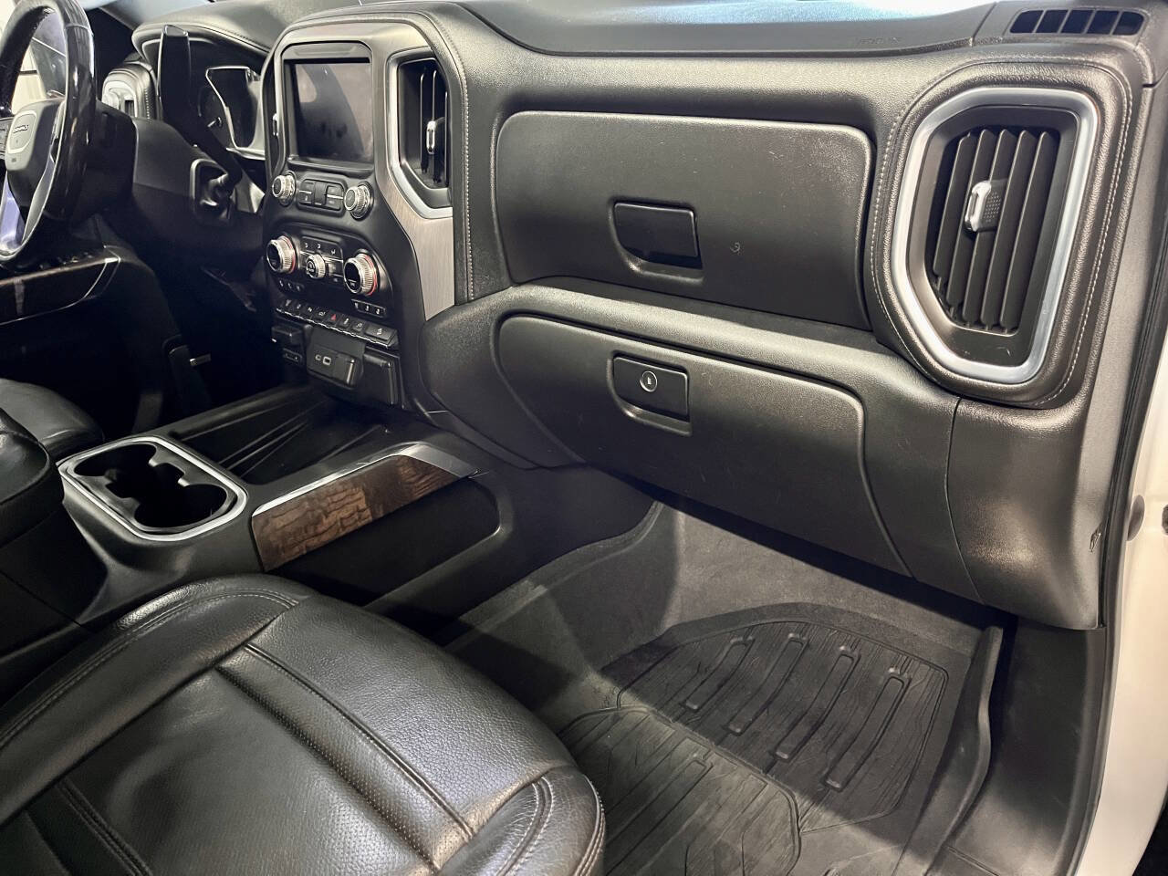 Used 2020 GMC Sierra 3500 Denali w/ Denali Ultimate Package image 20