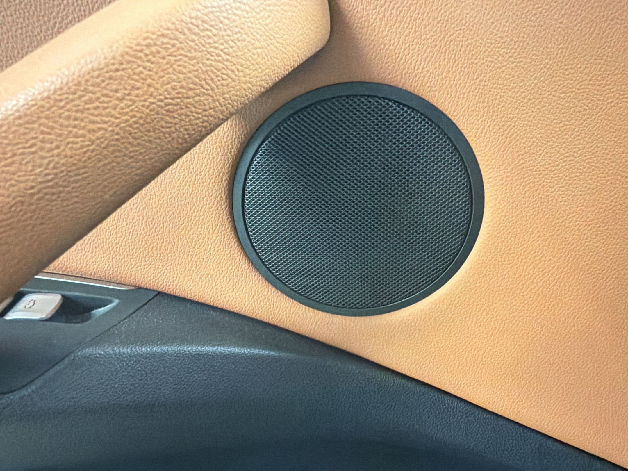 Certified 2023 BMW X4 xDrive30i w/ Premium Package image 21