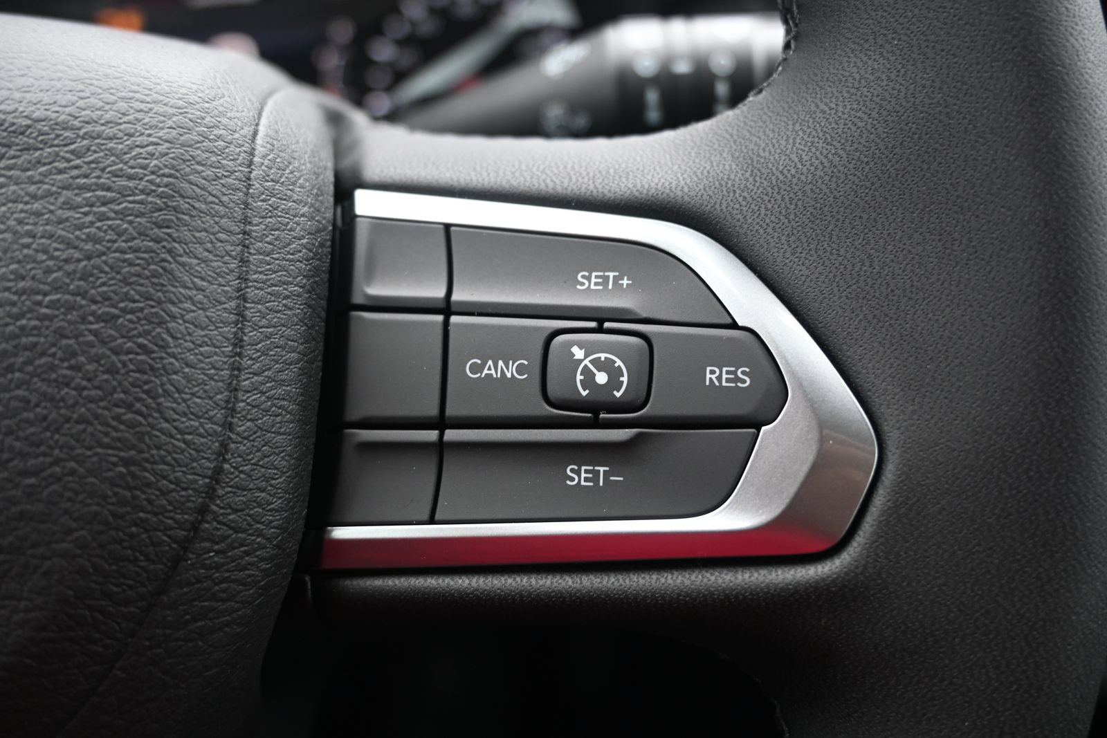 New 2026 Jeep Compass Latitude AWD/4WD image 12