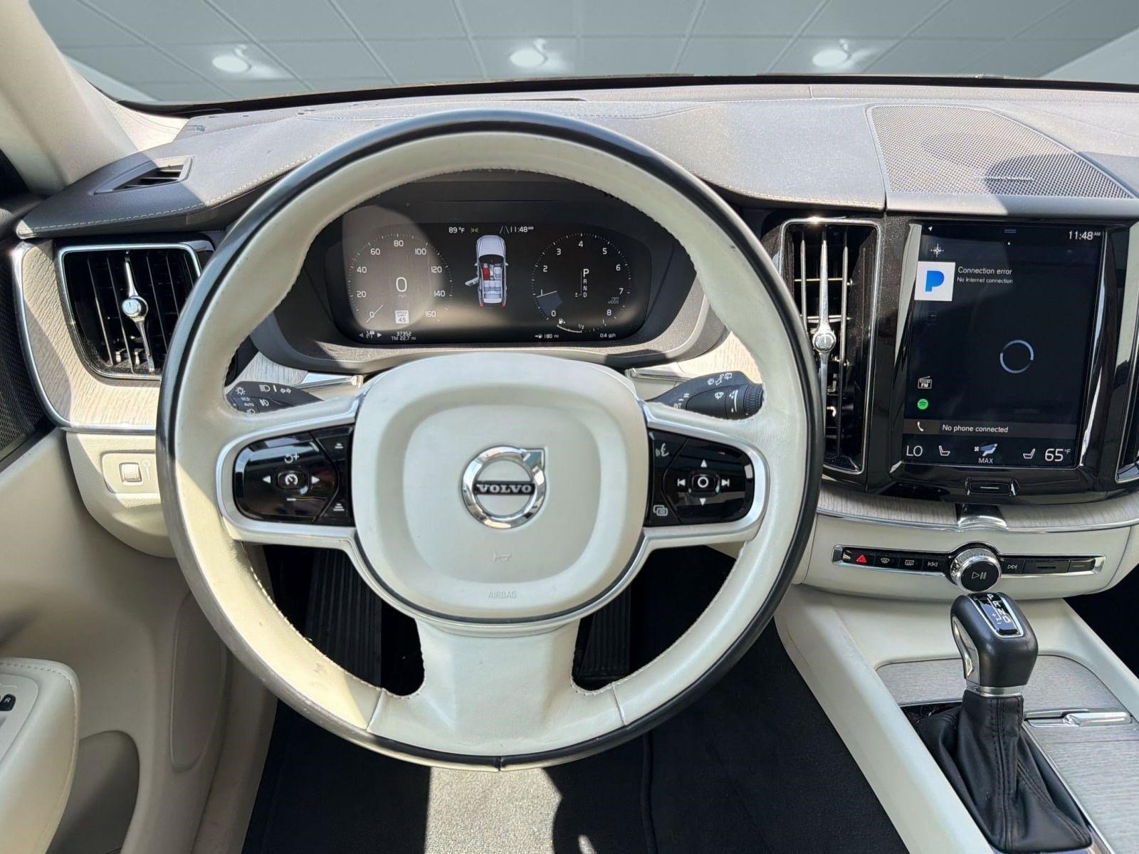 Used 2020 Volvo XC60 T6 Inscription AWD/4WD image 25