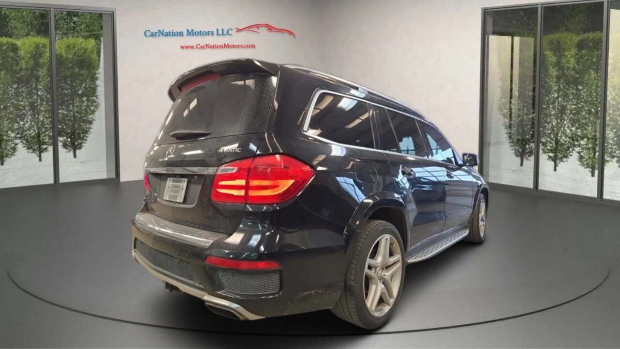 Used 2013 Mercedes-Benz GL 550 4MATIC image 4