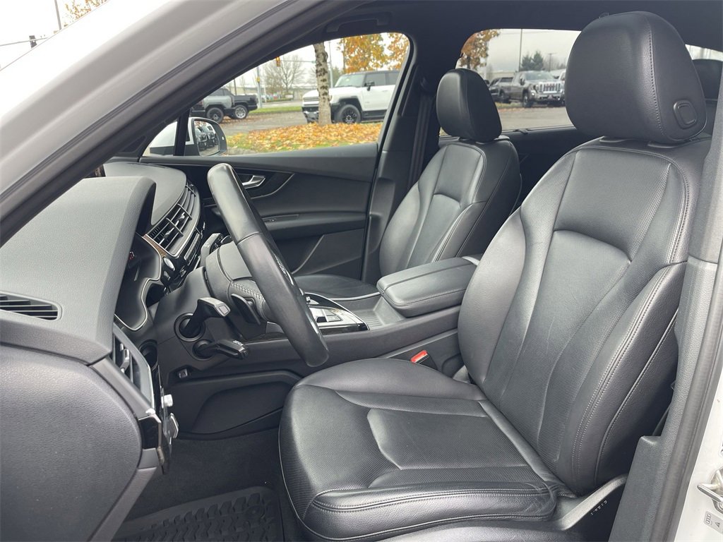 Used 2019 Audi Q7 3.0T Prestige w/ Prestige Package image 20