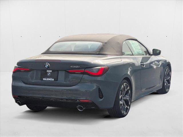 New 2025 BMW 430i Convertible w/ Convenience Package image 2