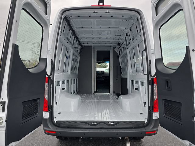 New 2026 Mercedes-Benz Sprinter 4500 image 5