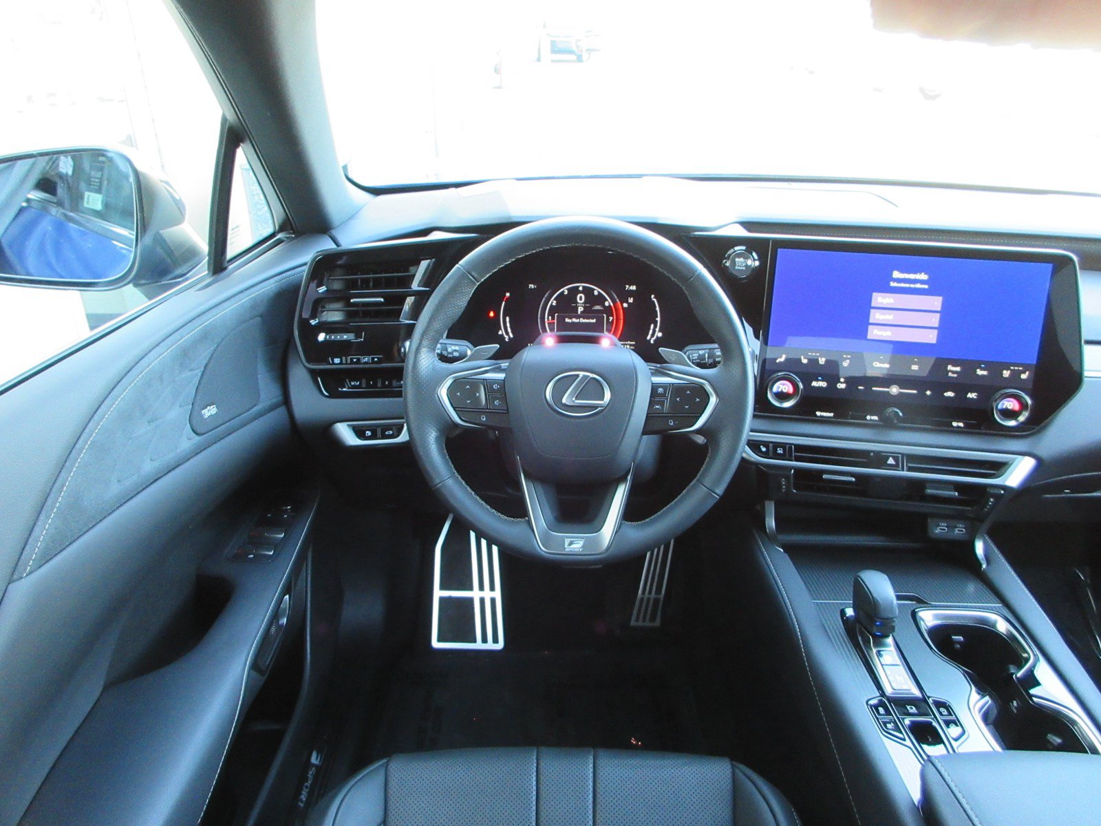 Used 2023 Lexus RX 350 F Sport w/ Cold Area Package AWD/4WD image 35