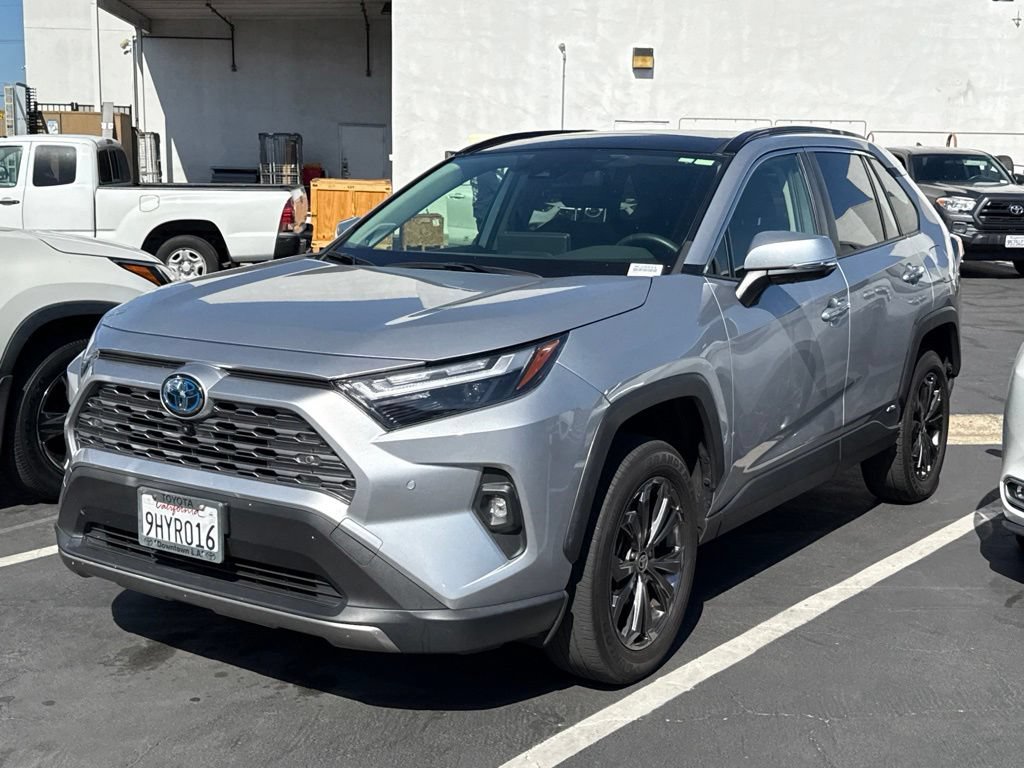 Used 2023 Toyota RAV4 Limited AWD/4WD image 3