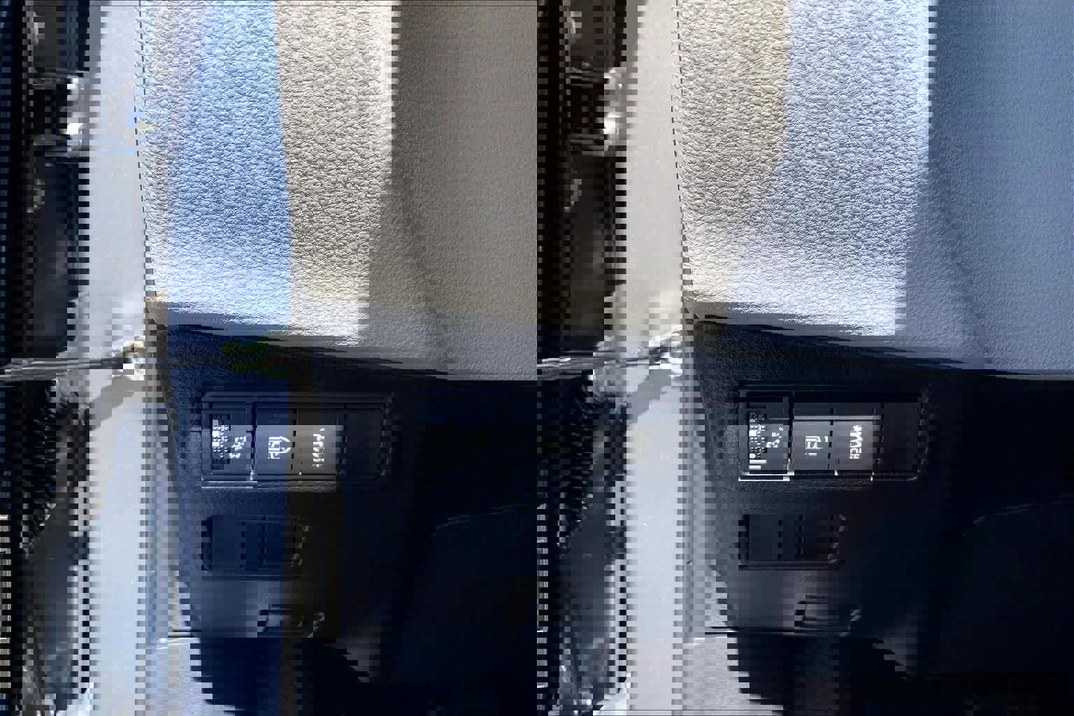 New 2026 Toyota Corolla Cross L image 19