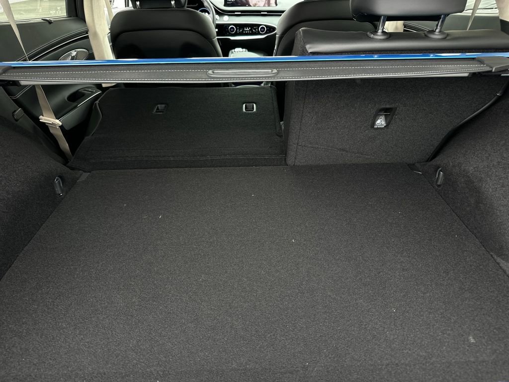 New 2025 Genesis Electrified GV70 Advanced w/ Prestige Package image 15