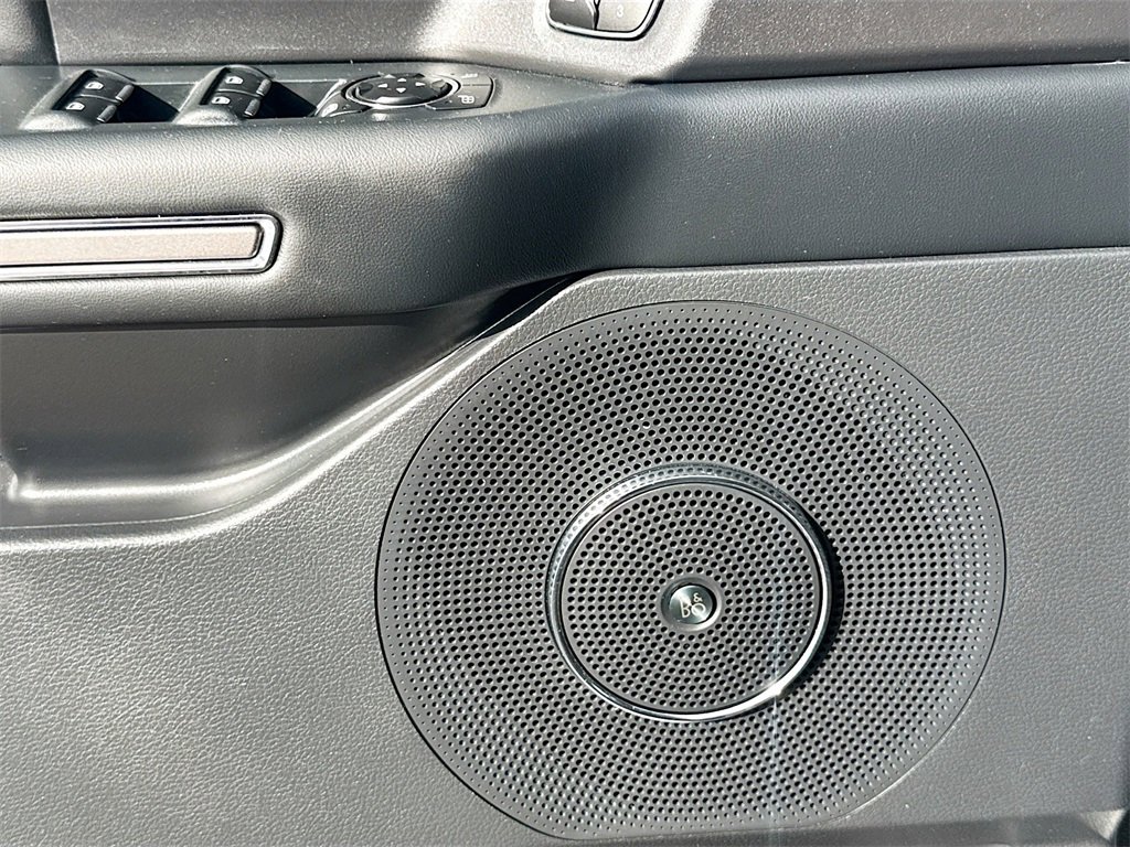 Used 2023 Ford Expedition Platinum image 19