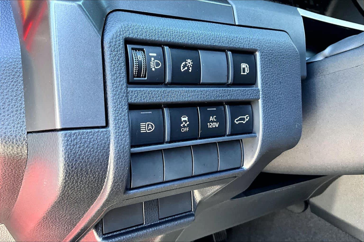 Certified 2026 Toyota 4Runner TRD Off-Road Premium AWD/4WD image 33