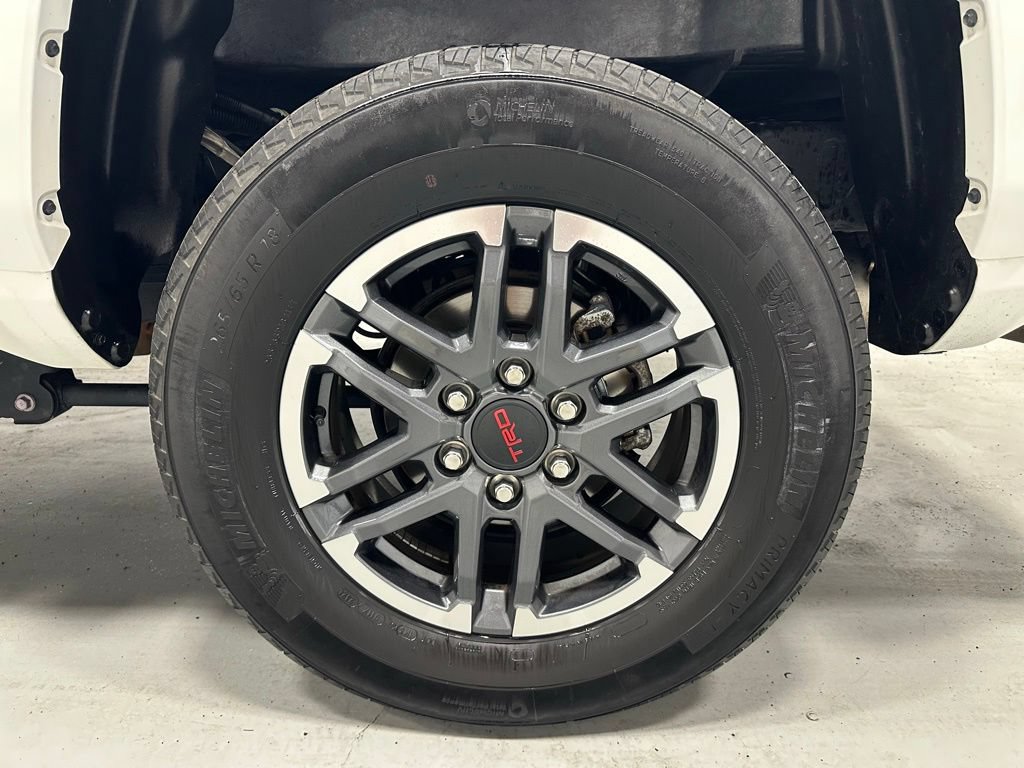 Used 2024 Toyota Tacoma TRD Sport AWD/4WD image 63