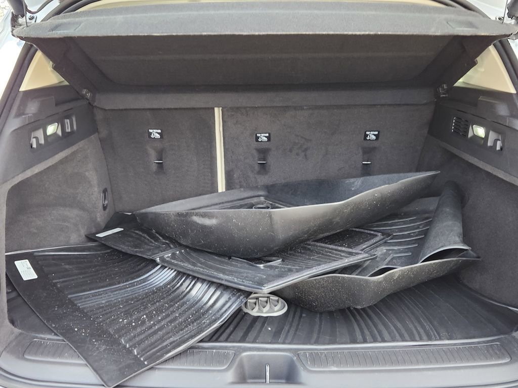 Used 2023 Buick Envision Avenir image 13