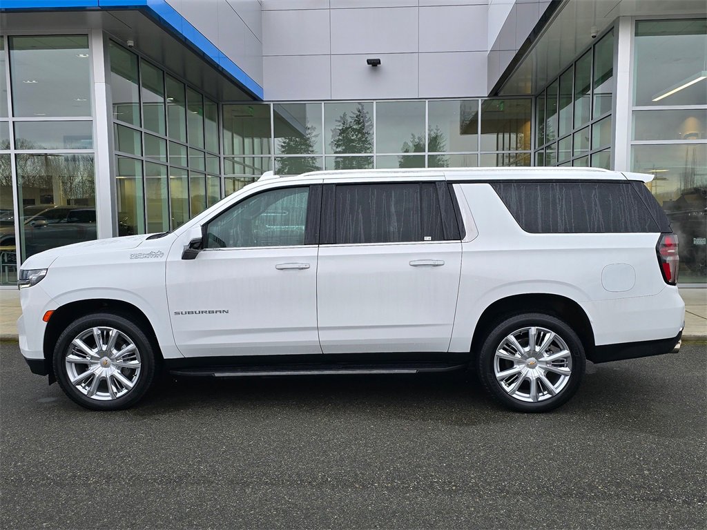 Used 2022 Chevrolet Suburban High Country image 35