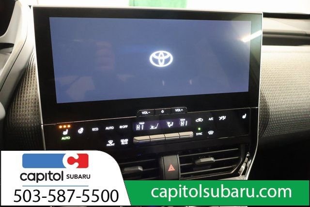 Used 2024 Toyota bZ4X XLE w/ Weather Package AWD/4WD image 20