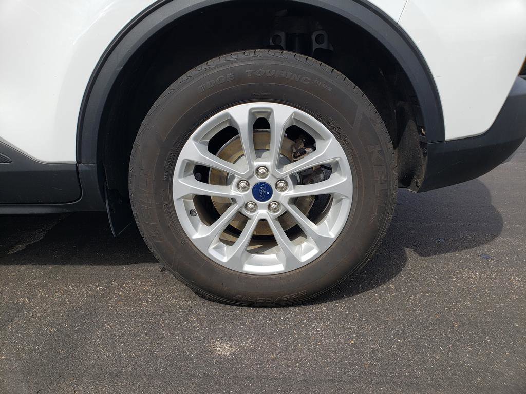 Used 2022 Ford Escape SE image 20