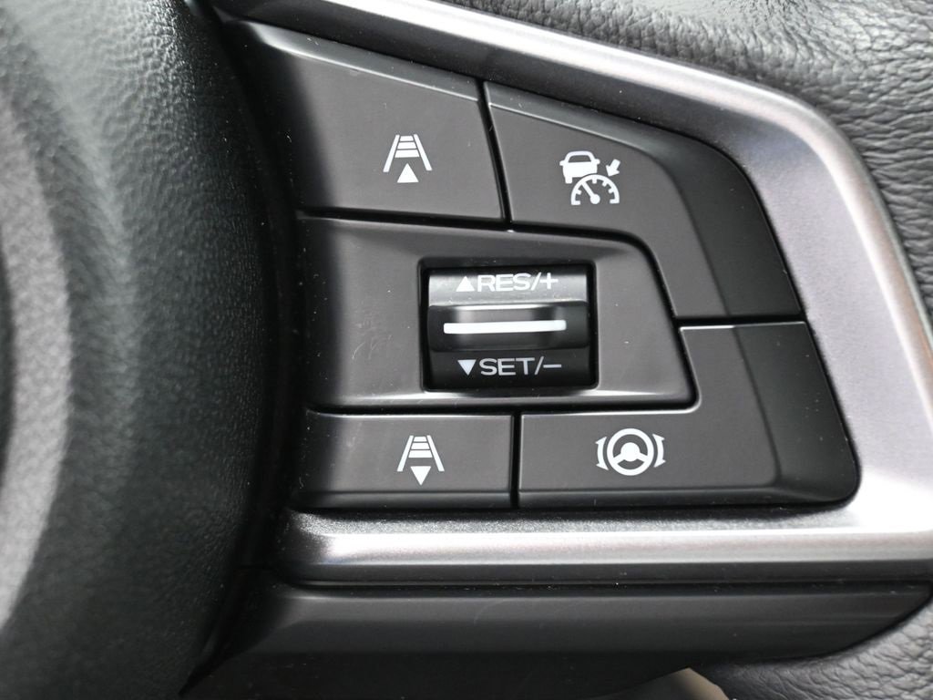 Used 2020 Subaru Outback Premium image 18