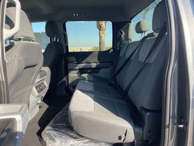 New 2026 Ford F250 XLT w/ XLT Premium Package AWD/4WD image 22