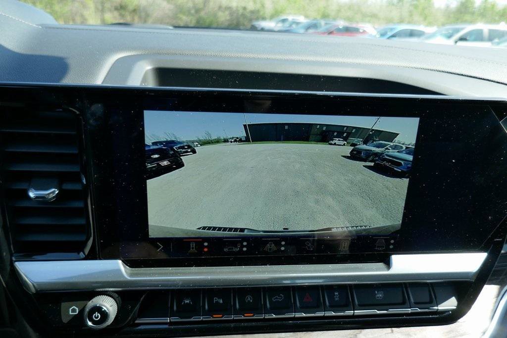 New 2025 Chevrolet Silverado 1500 LTZ w/ Technology Package image 28