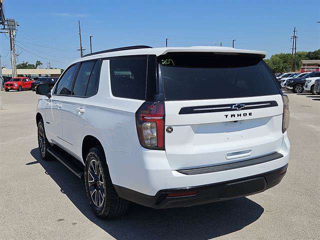 Used 2024 Chevrolet Tahoe Z71 w/ Luxury Package AWD/4WD image 3