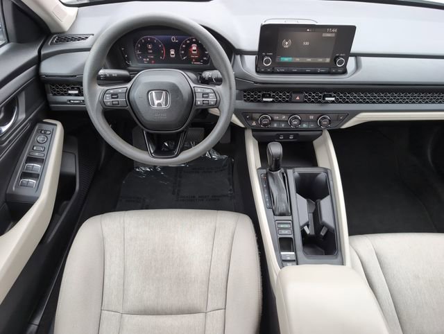 Used 2023 Honda Accord EX image 27