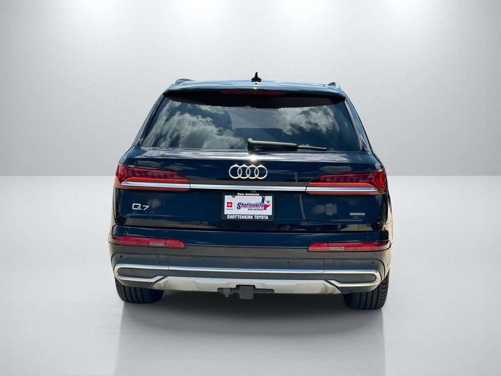 Used 2021 Audi Q7 3.0T Prestige AWD/4WD image 6