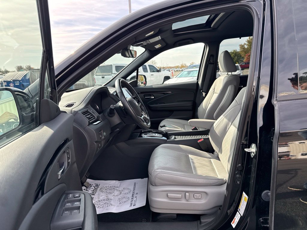Certified 2019 Honda Passport Elite image 31