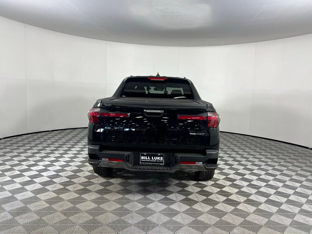 Used 2025 Hyundai Santa Cruz Limited image 8