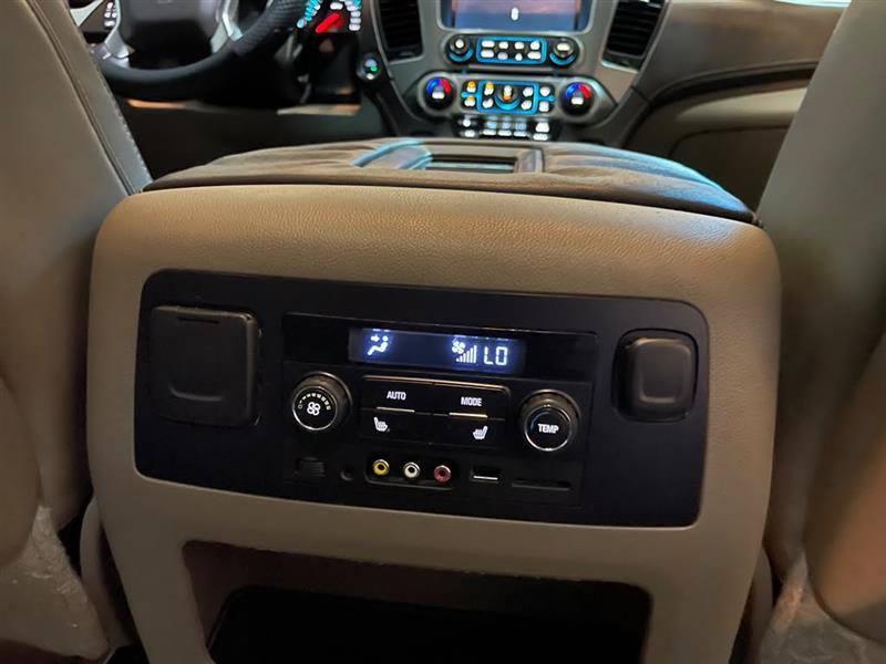 Used 2015 Chevrolet Suburban LTZ AWD/4WD image 24