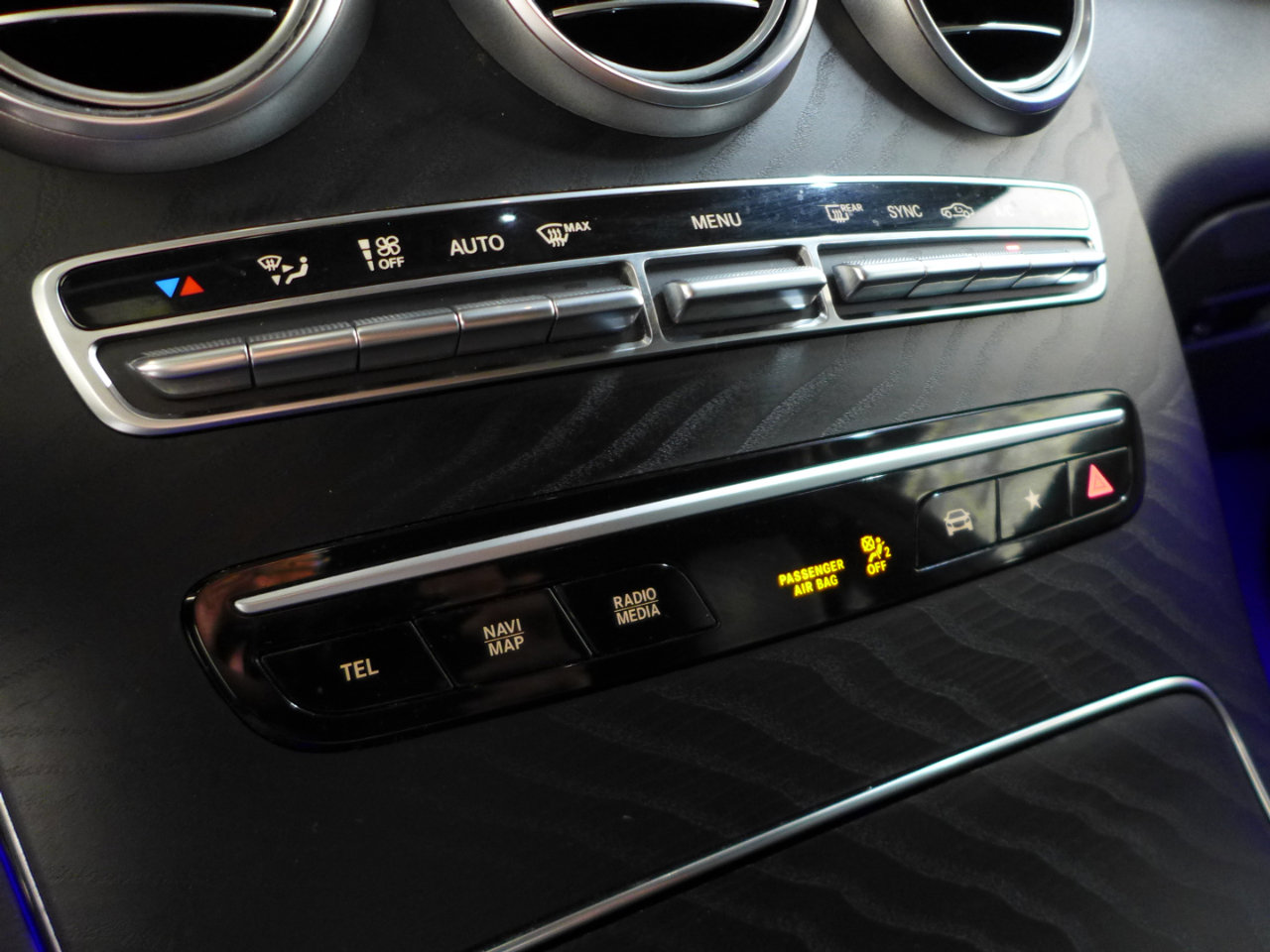 Used 2020 Mercedes-Benz GLC 300 image 38