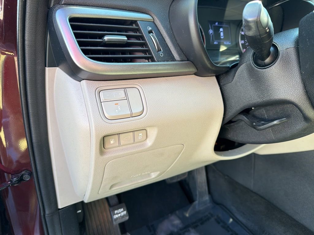 Used 2018 Kia Optima LX image 15