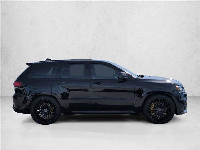 Used 2018 Jeep Grand Cherokee Trackhawk AWD/4WD image 4