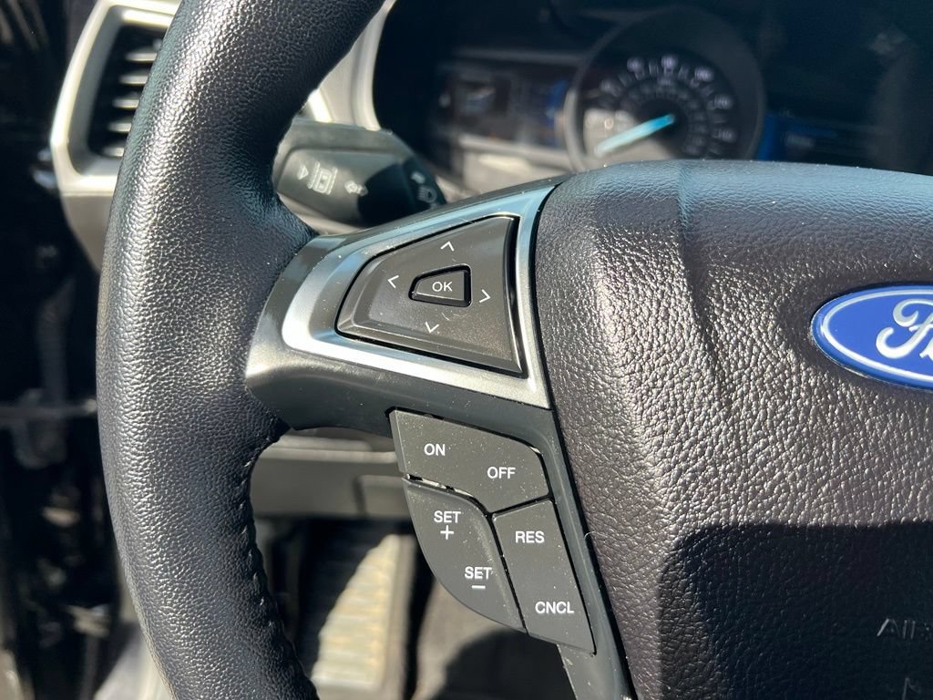Used 2023 Ford Edge SEL AWD/4WD image 36