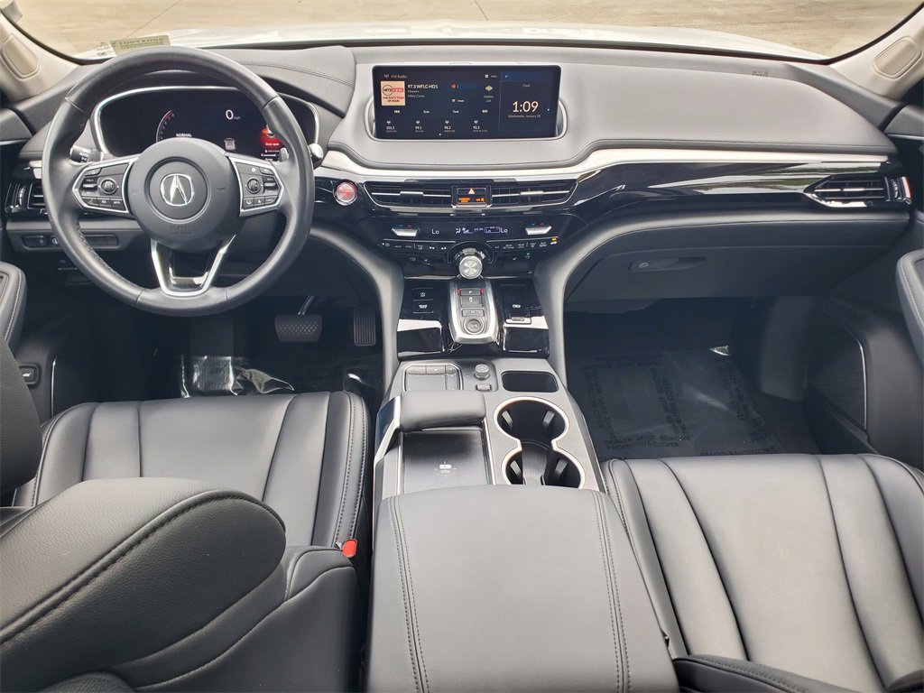 Used 2023 Acura MDX FWD image 10