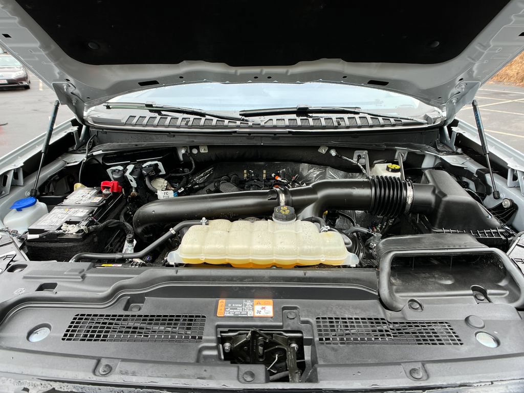 Used 2025 Ford Expedition Platinum AWD/4WD image 24