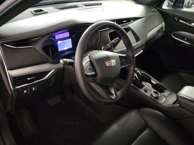 Certified 2023 Cadillac XT4 Premium Luxury FWD image 9