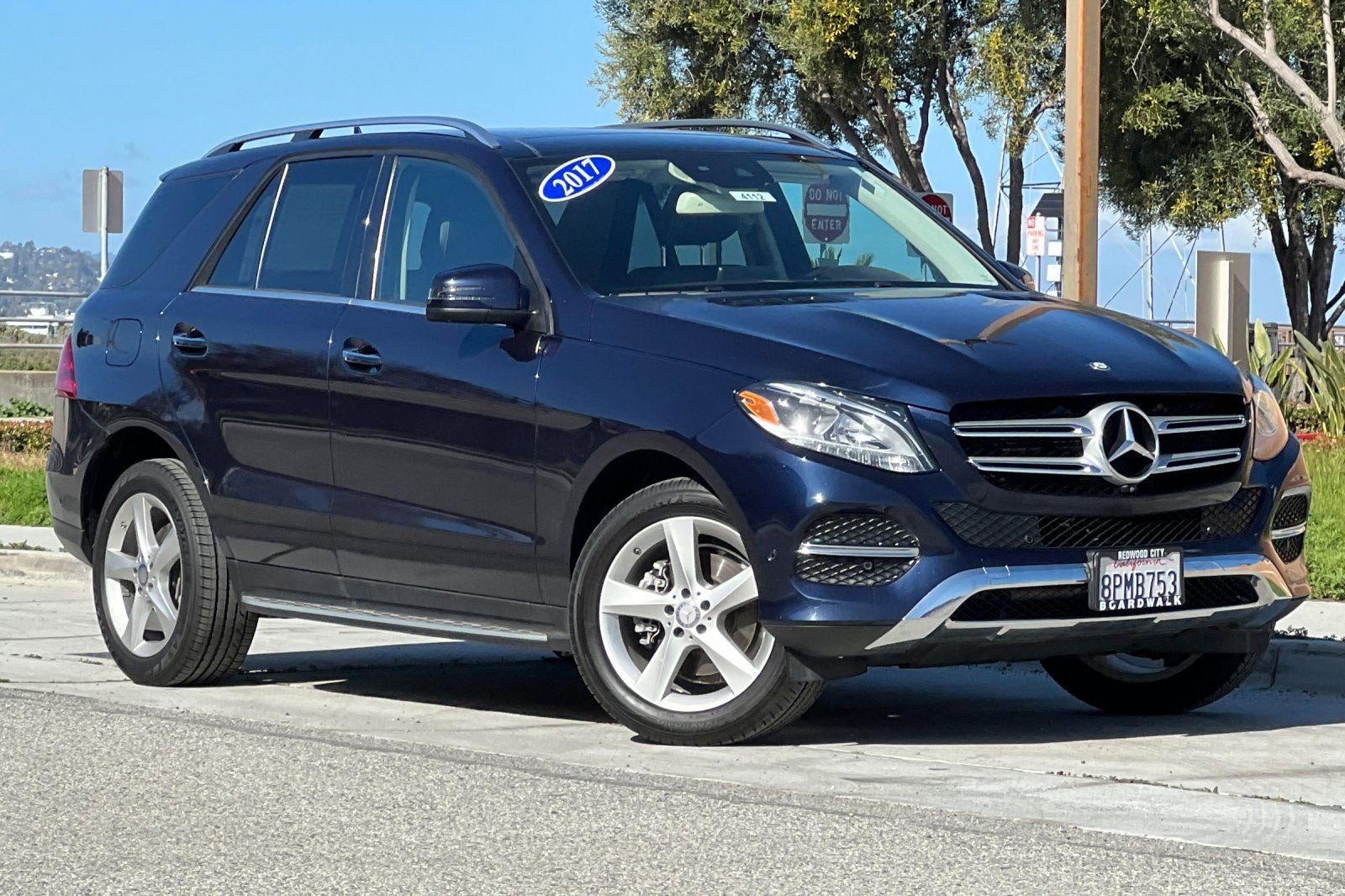 Used 2017 Mercedes-Benz GLE 350 4MATIC image 2