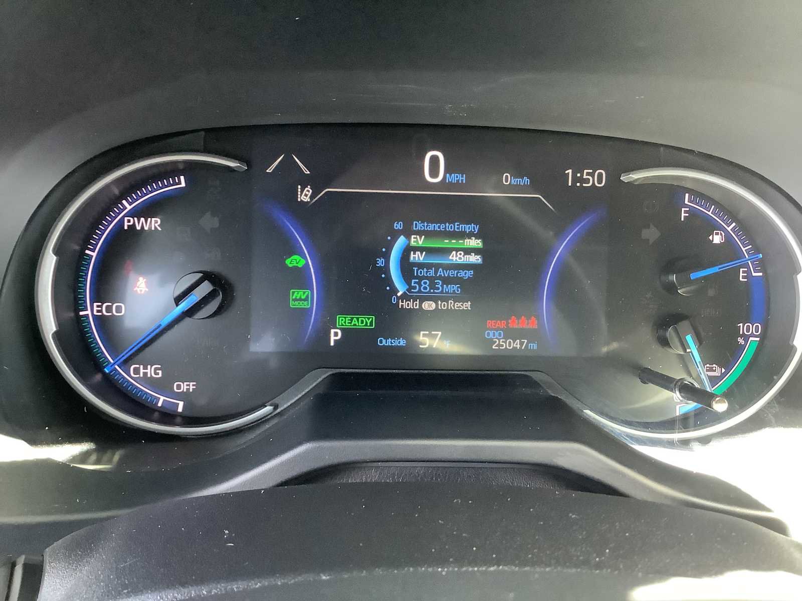 Used 2022 Toyota RAV4 SE w/ Weather & Moonroof Package AWD/4WD image 19