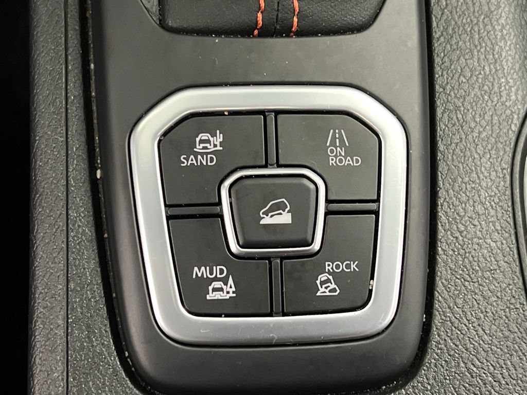 Used 2026 Nissan Frontier PRO-4X AWD/4WD image 54