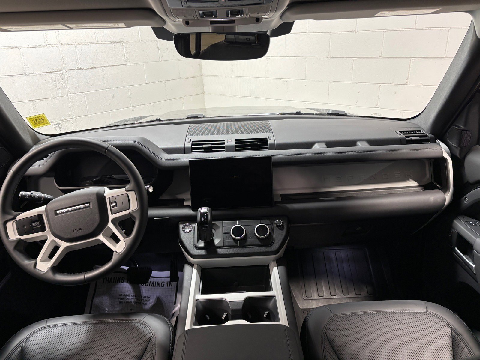 Used 2025 Land Rover Defender 110 S AWD/4WD image 36