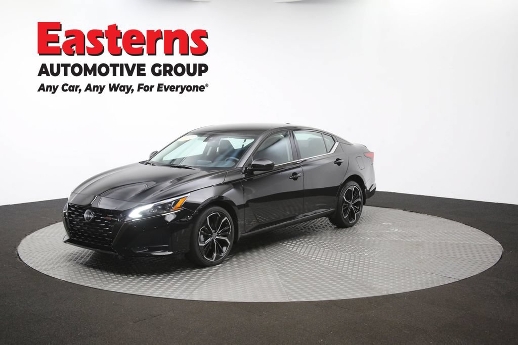 Used 2023 Nissan Altima 2.5 SR AWD/4WD image 59