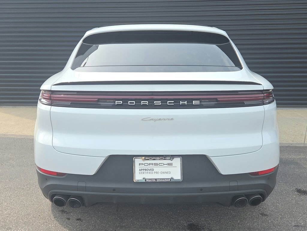 Certified 2025 Porsche Cayenne Coupe image 23